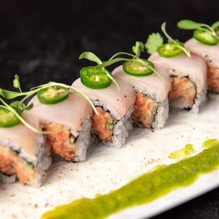 Yellowtail Cilantro Roll